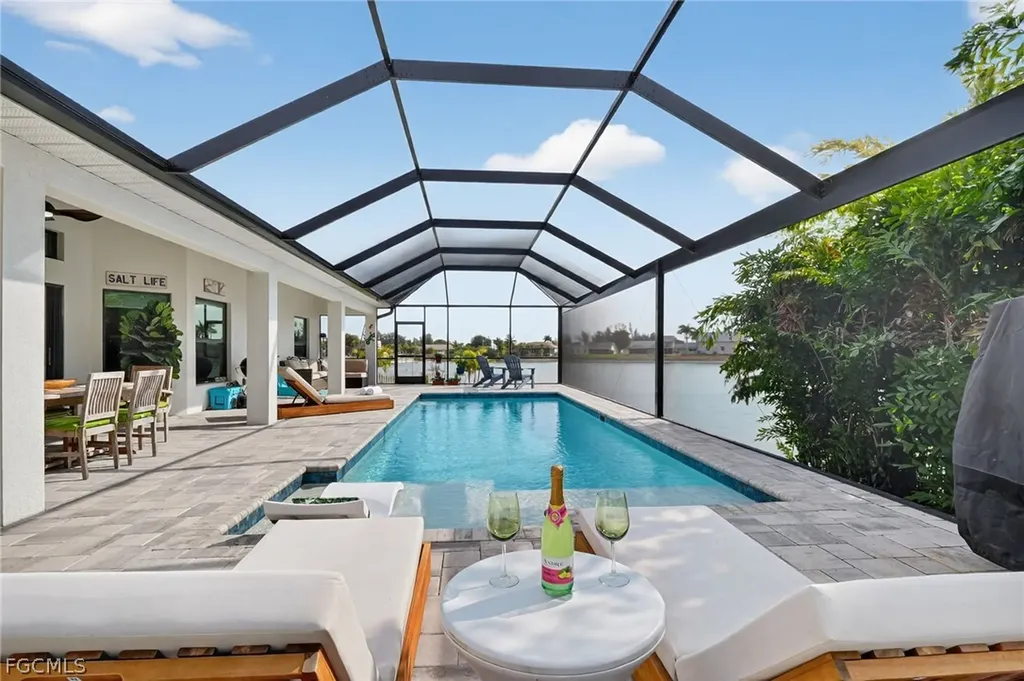 230 NE 18th Street Cape Coral FL 33909