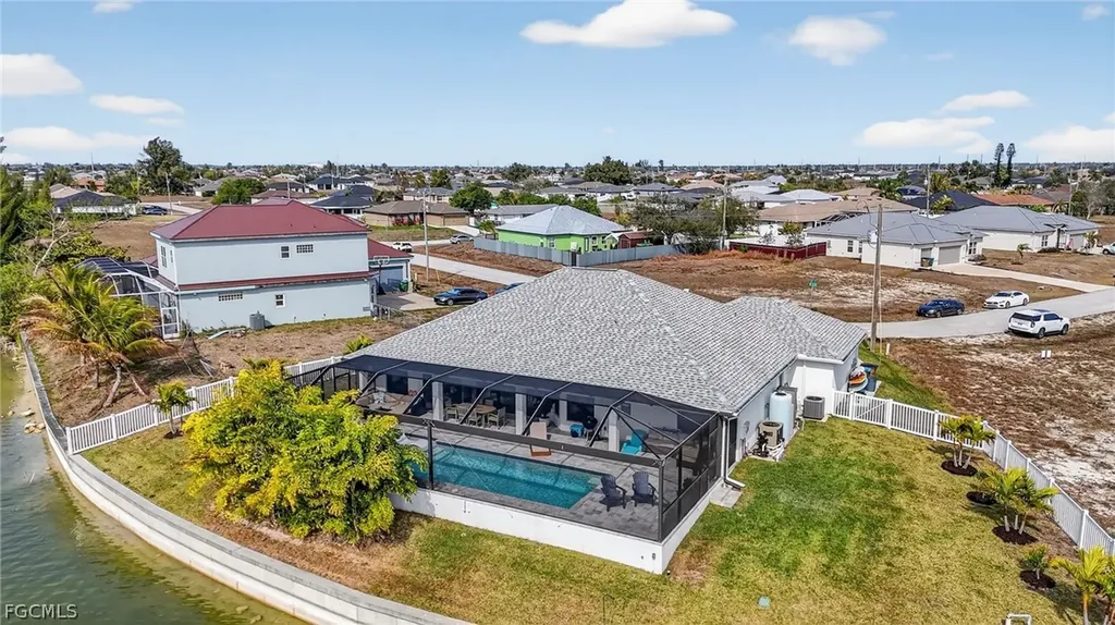 230 NE 18th Street Cape Coral FL 33909