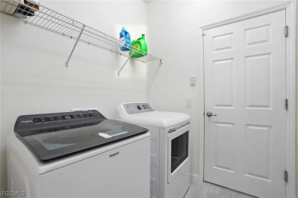1936 Wellington Street Naples FL 34120