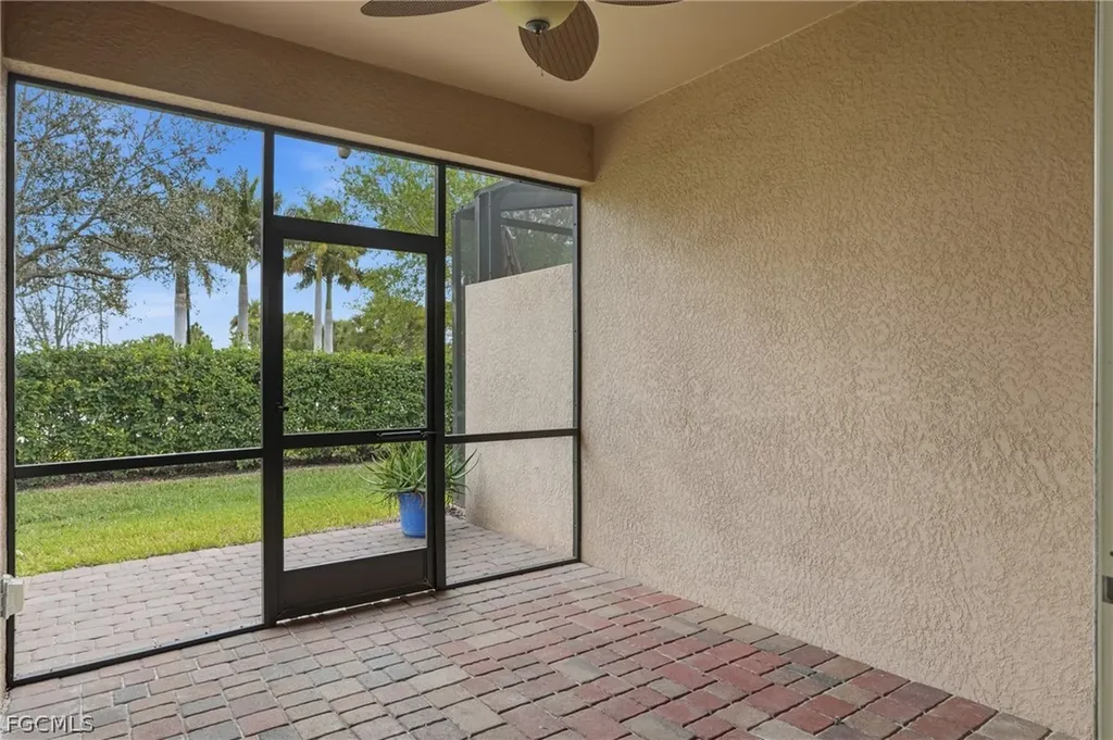 1936 Wellington Street Naples FL 34120