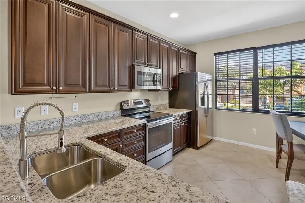 8663 Olinda Way Fort Myers FL 33912