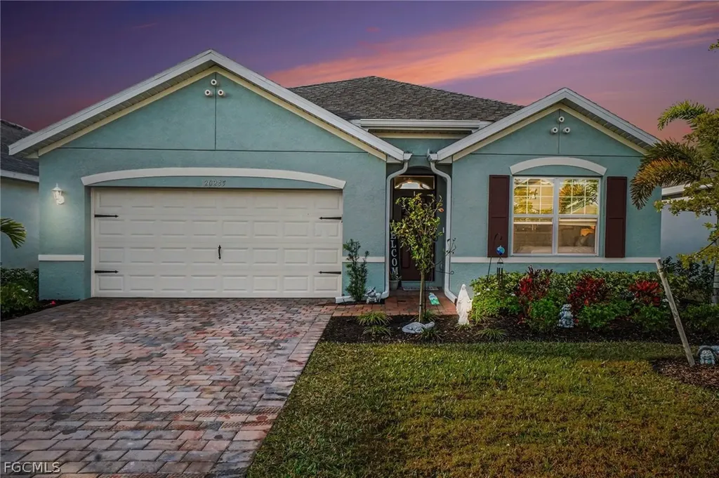 20245 Camino Torcido Loop North Fort Myers FL 33917