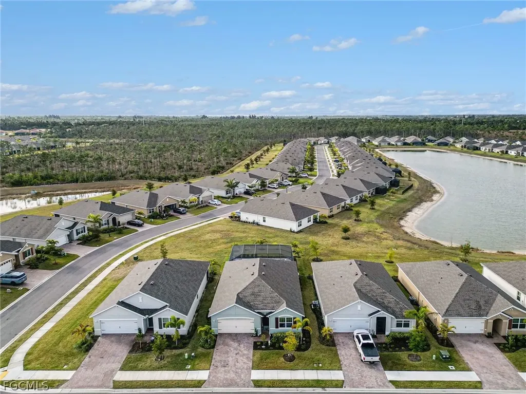 20245 Camino Torcido Loop North Fort Myers FL 33917