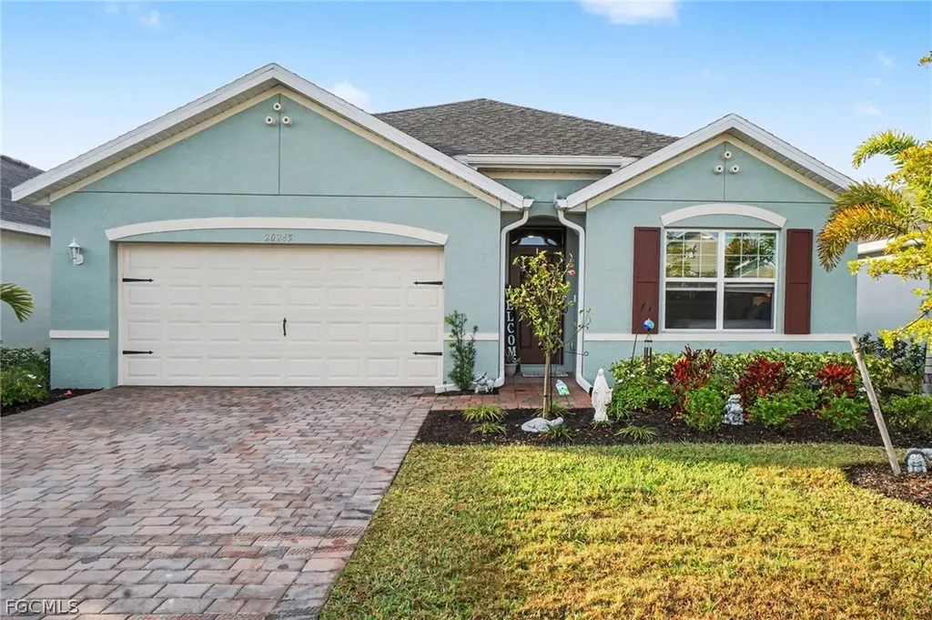 20245 Camino Torcido Loop North Fort Myers FL 33917
