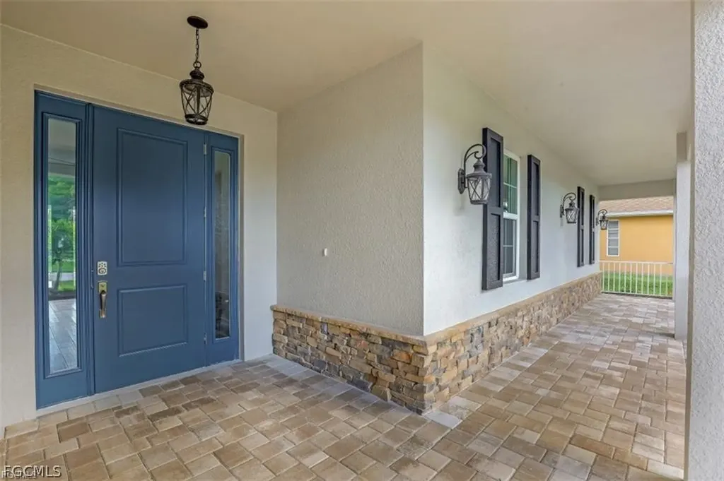 37 SE 23rd Avenue Cape Coral FL 33990