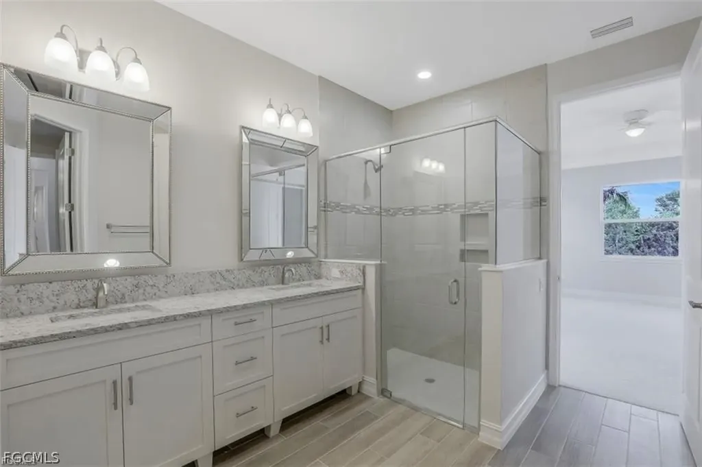 37 SE 23rd Avenue Cape Coral FL 33990