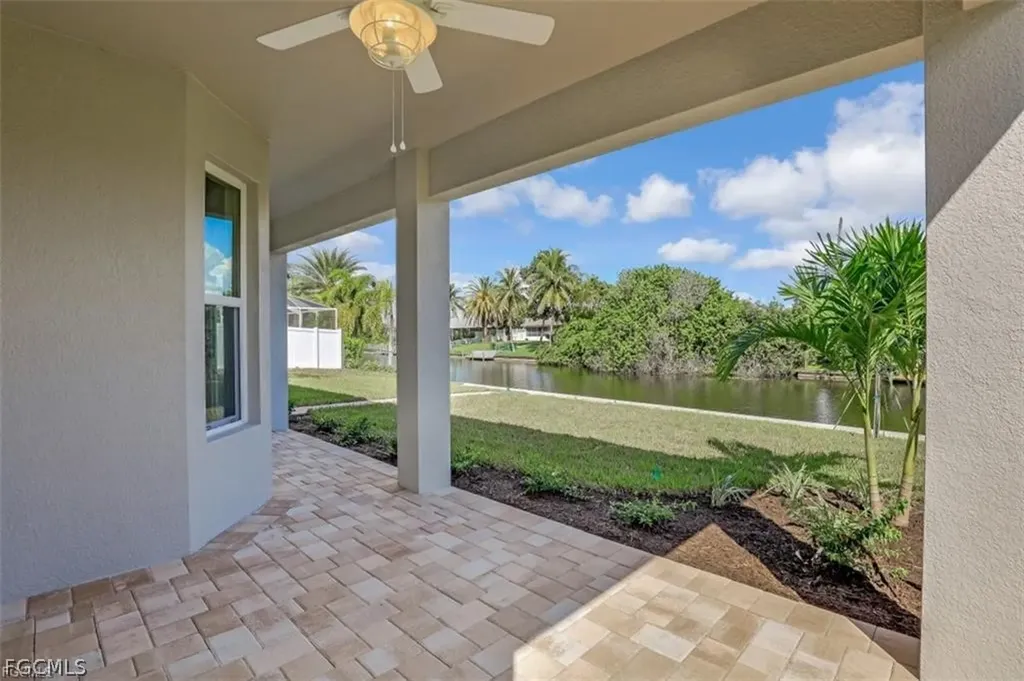 37 SE 23rd Avenue Cape Coral FL 33990