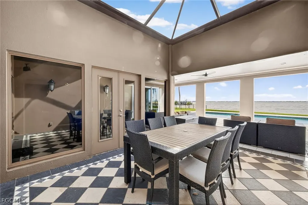 19 George Town Fort Myers FL 33919