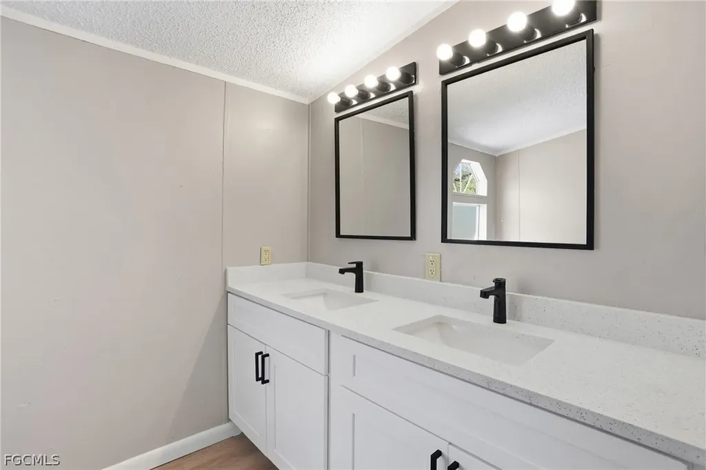 1446 Seminole Avenue Labelle FL 33935