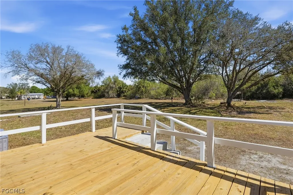 1446 Seminole Avenue Labelle FL 33935