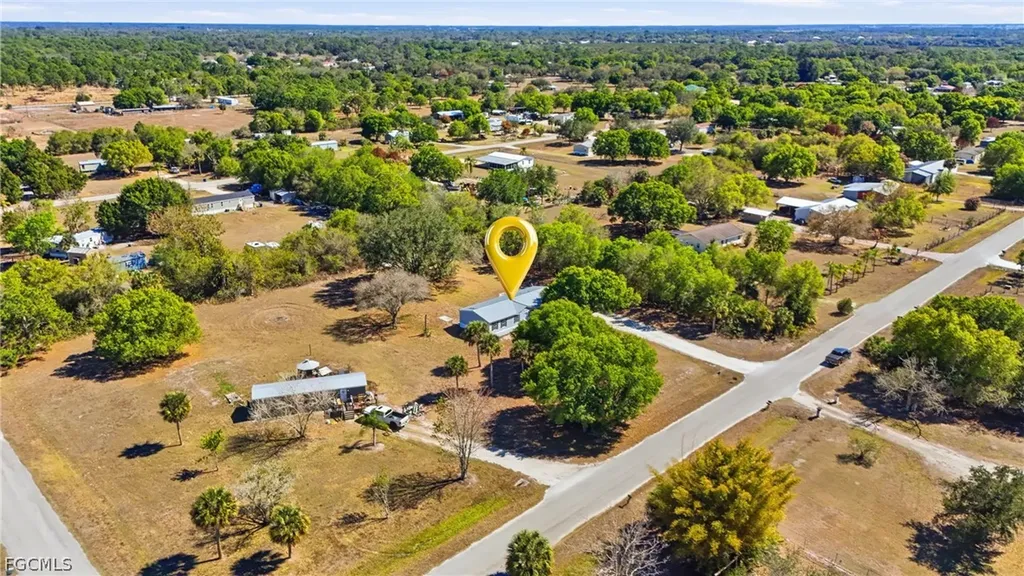 1446 Seminole Avenue Labelle FL 33935