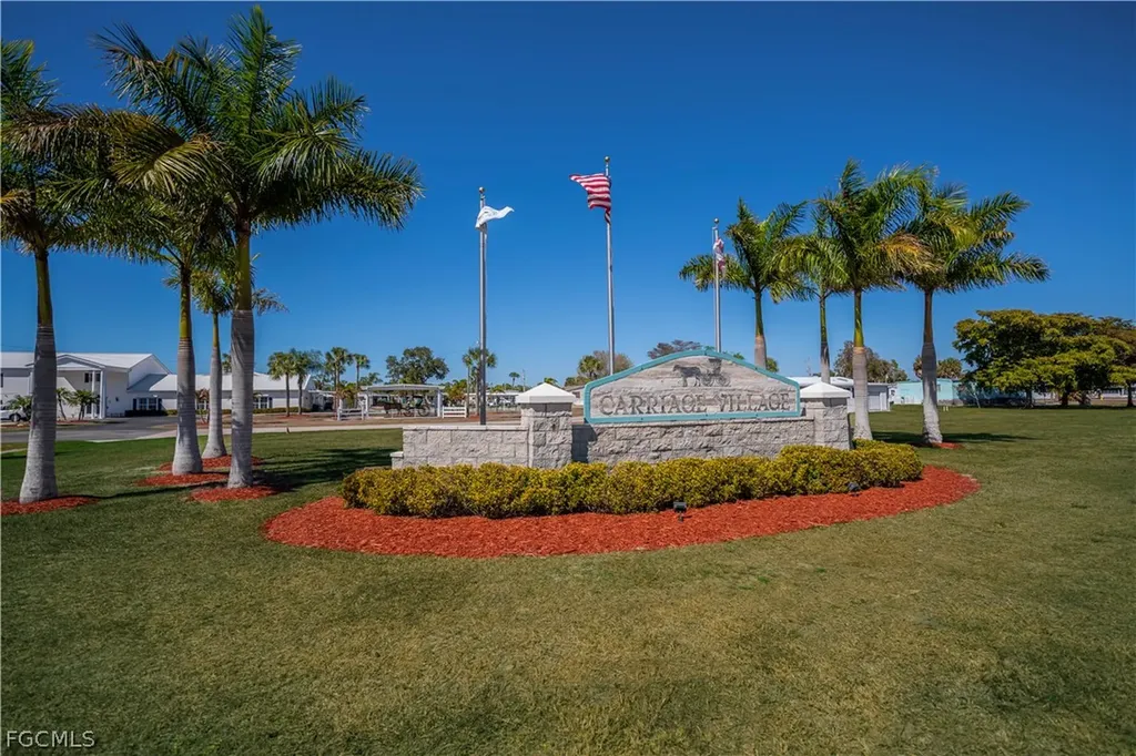 154 Overland Trail North Fort Myers FL 33917