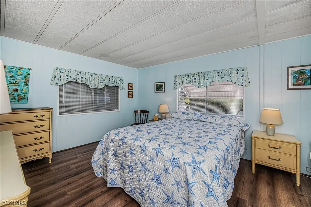 154 Overland Trail North Fort Myers FL 33917