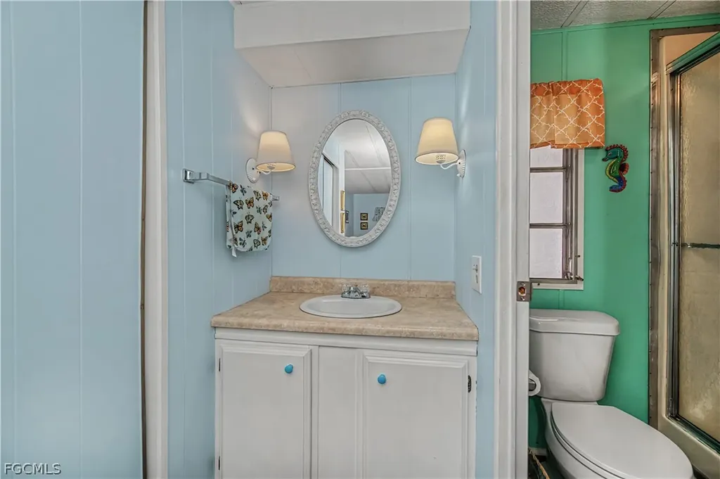 154 Overland Trail North Fort Myers FL 33917