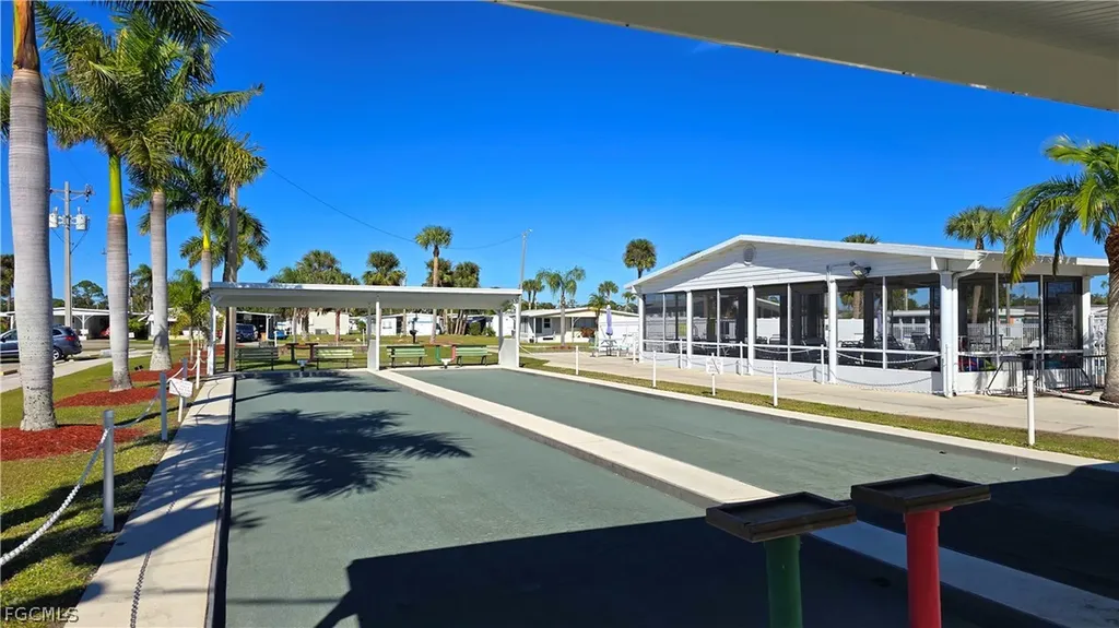 154 Overland Trail North Fort Myers FL 33917
