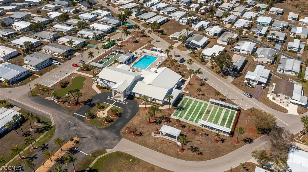 154 Overland Trail North Fort Myers FL 33917