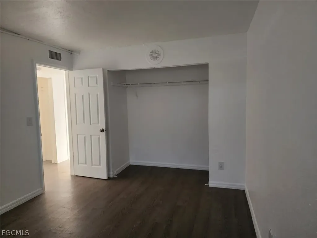1919 Lillie Street Fort Myers FL 33916