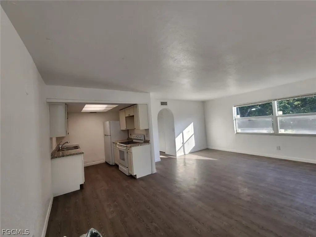 1919 Lillie Street Fort Myers FL 33916