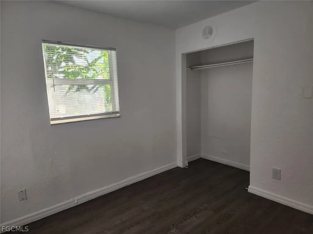 1919 Lillie Street Fort Myers FL 33916