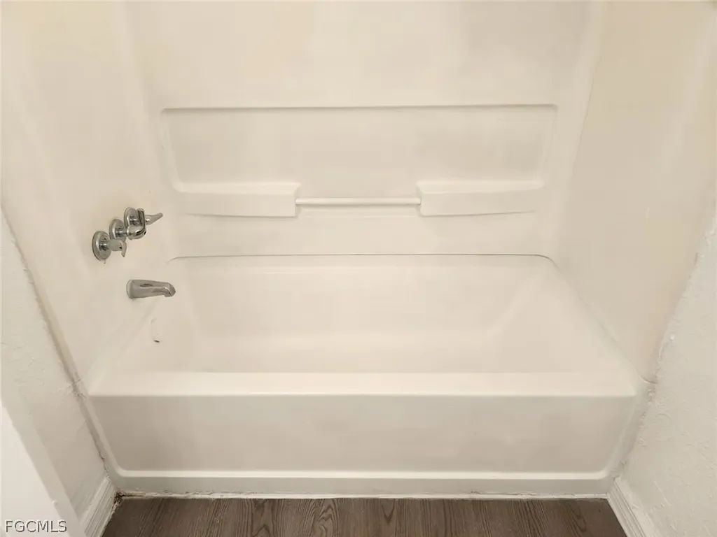1919 Lillie Street Fort Myers FL 33916