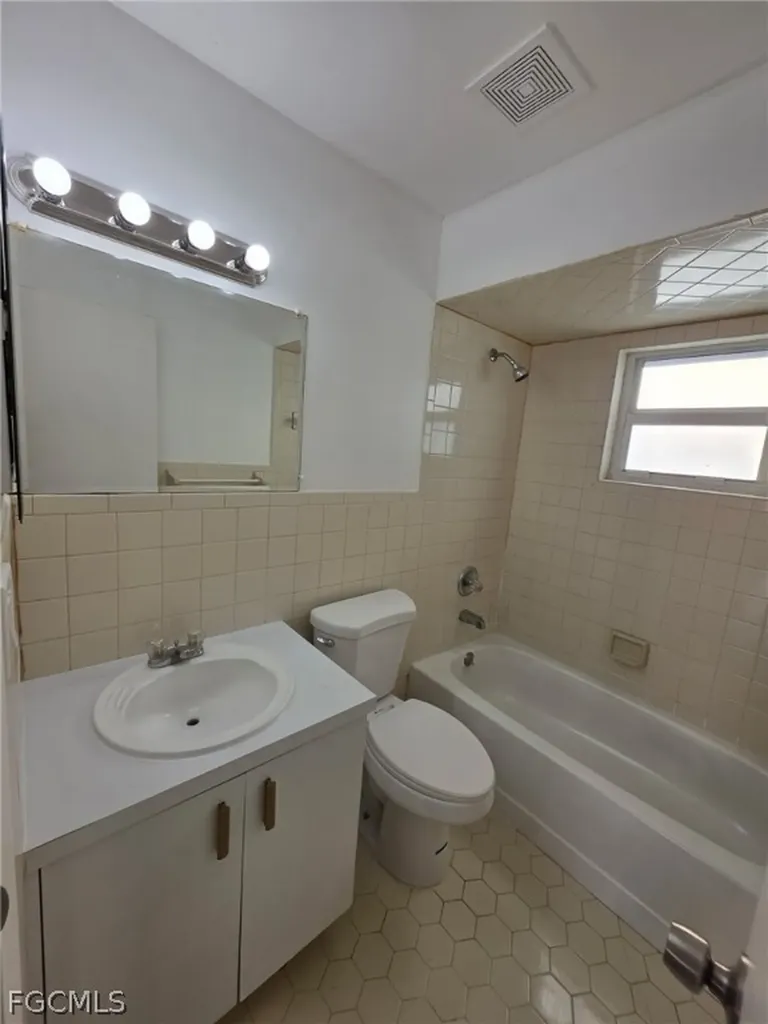 12941 1st Street Fort Myers FL 33905