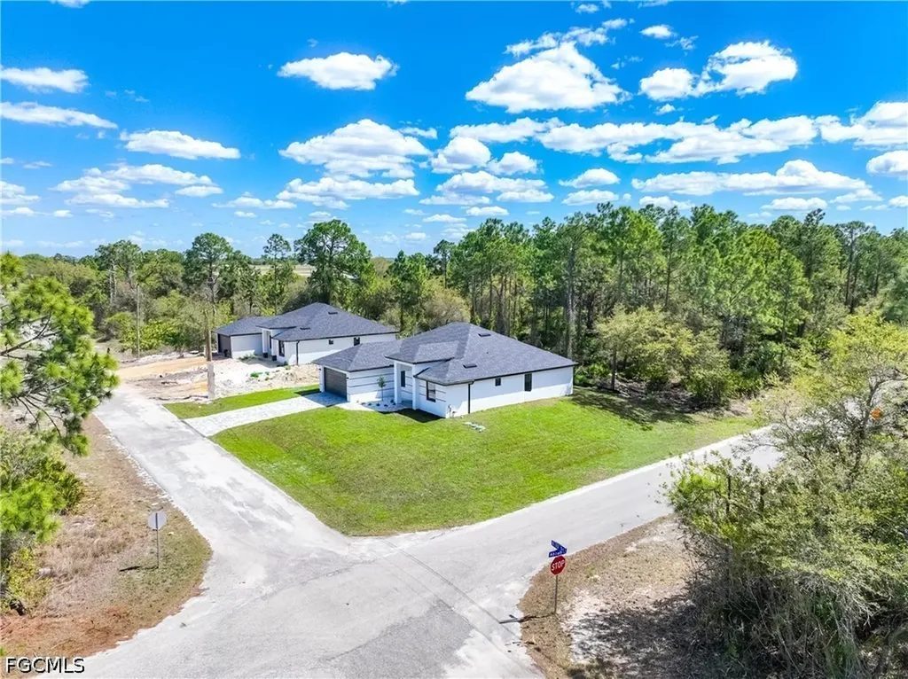 4407 E 13th Street Lehigh Acres FL 33972