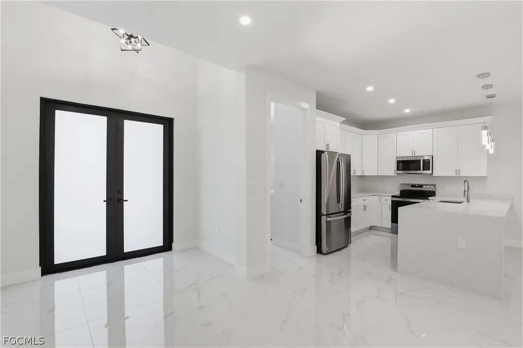 4400 E 13th Street Lehigh Acres FL 33972