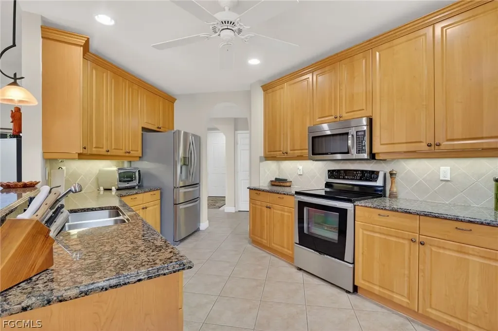 5581 Berkshire Drive Fort Myers FL 33912