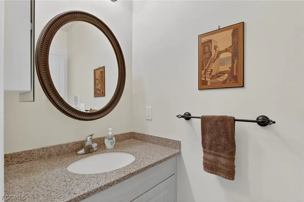 5581 Berkshire Drive Fort Myers FL 33912