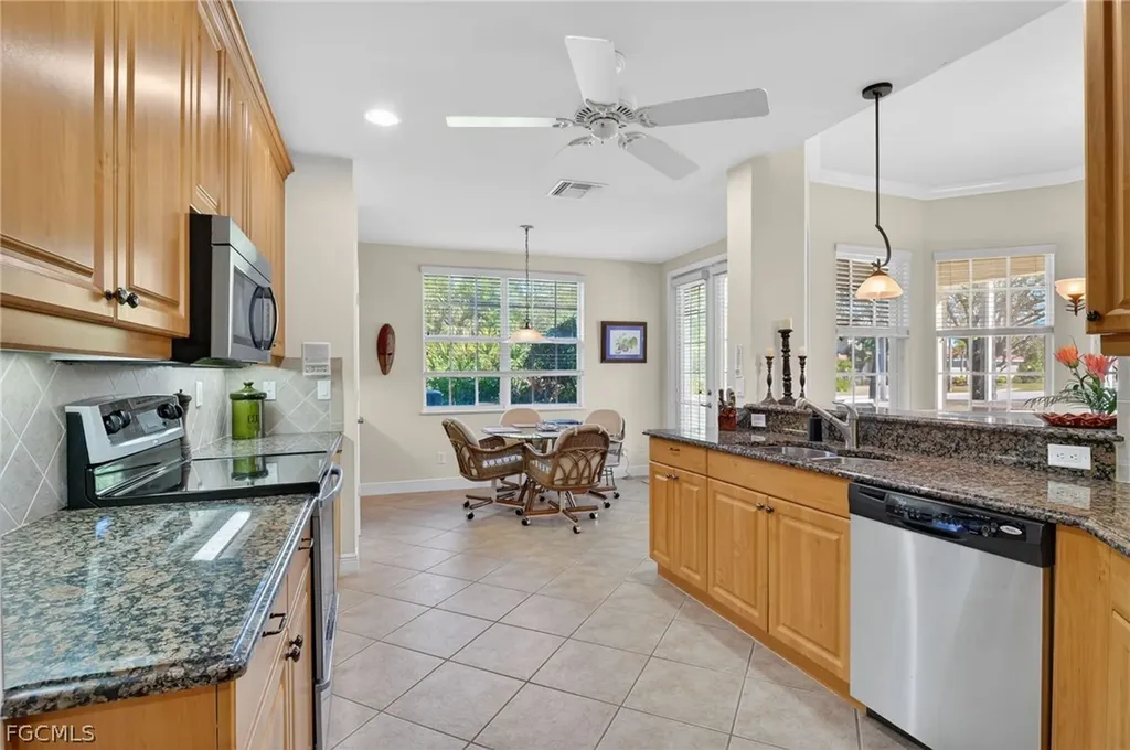 5581 Berkshire Drive Fort Myers FL 33912