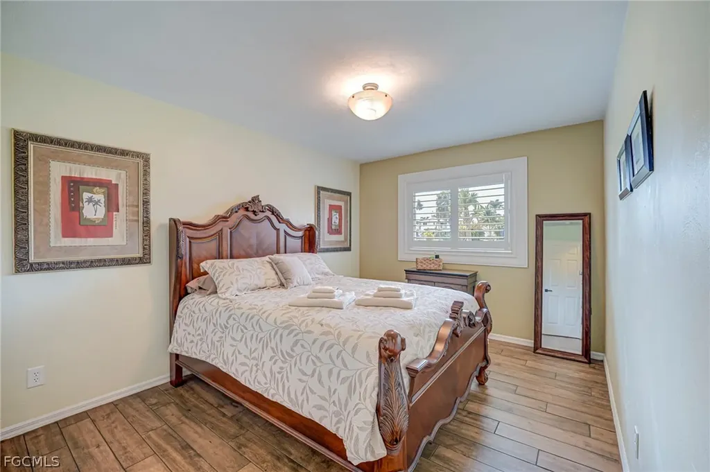 11845 Lady Anne Circle Cape Coral FL 33991