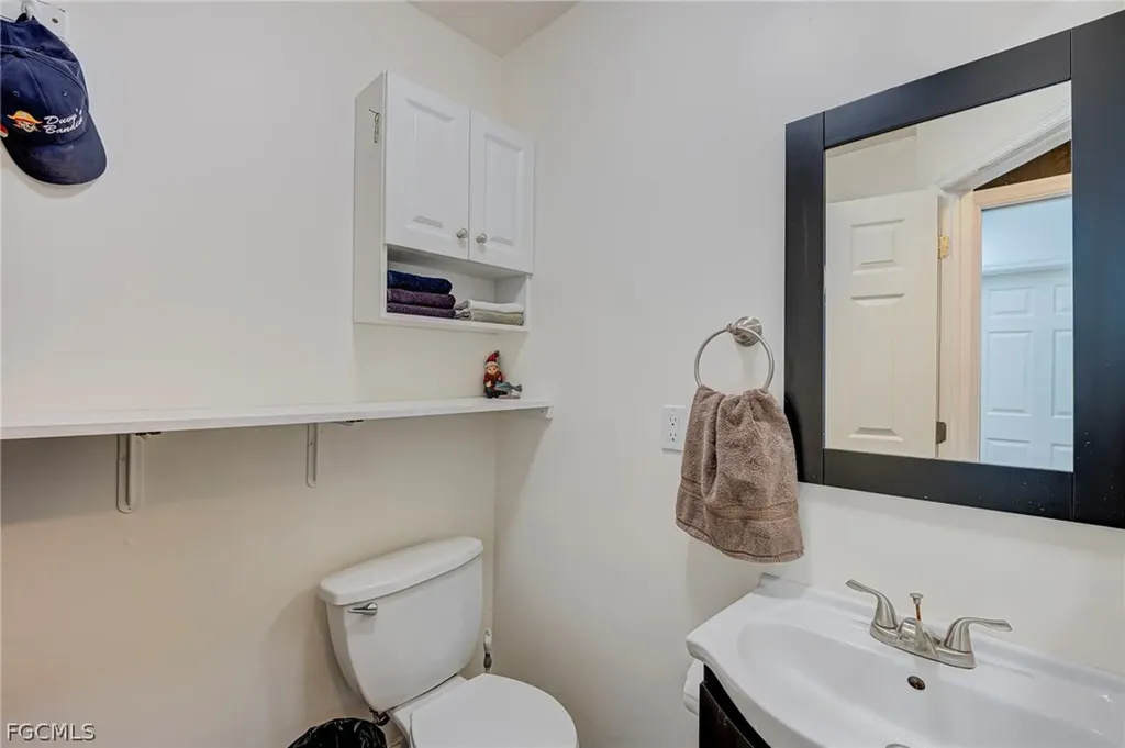 11845 Lady Anne Circle Cape Coral FL 33991