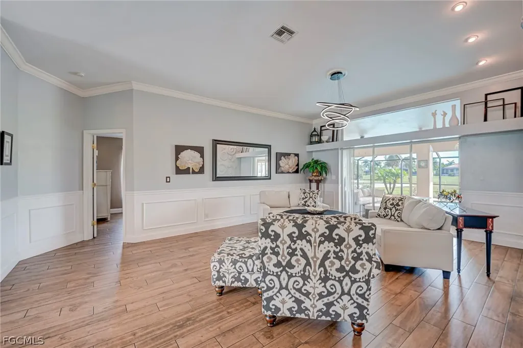 11845 Lady Anne Circle Cape Coral FL 33991