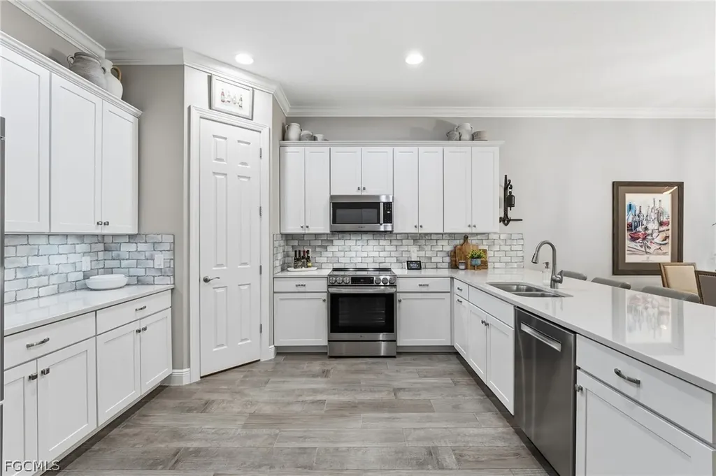 1179 S Town And River Drive Fort Myers FL 33919
