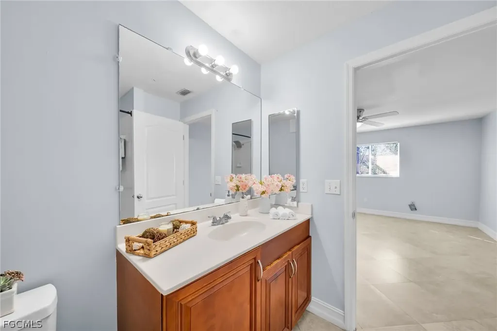 152 SE 19th Lane Cape Coral FL 33990
