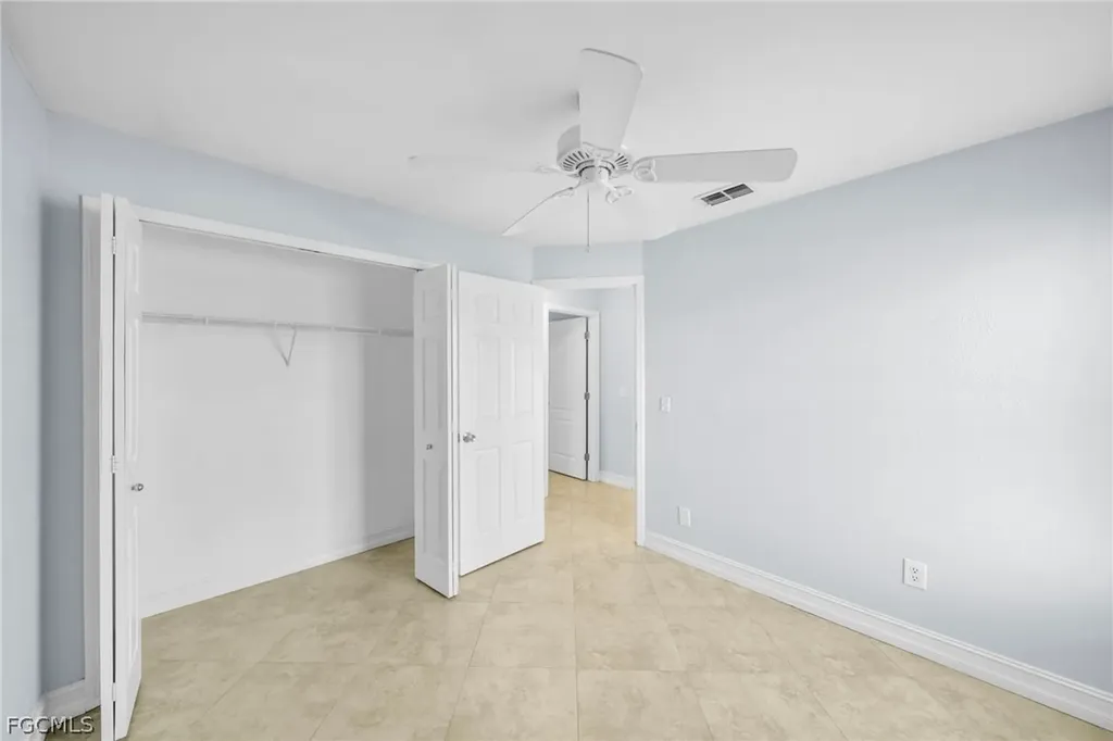 152 SE 19th Lane Cape Coral FL 33990