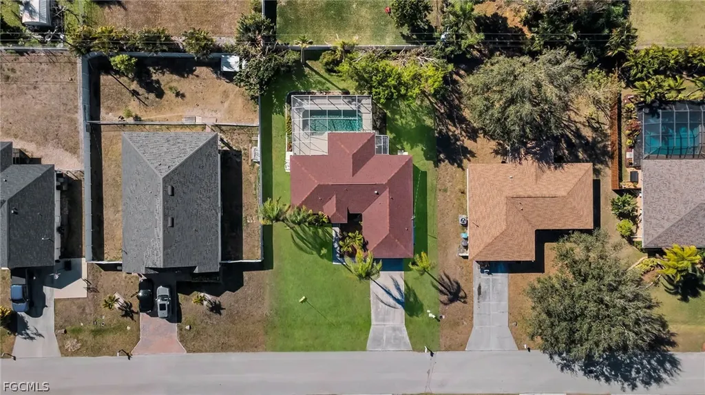 152 SE 19th Lane Cape Coral FL 33990