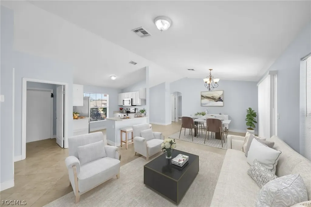 152 SE 19th Lane Cape Coral FL 33990