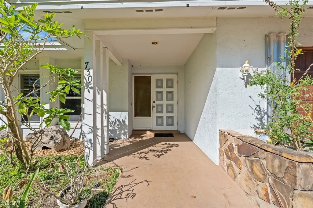 730 Bering Avenue S Lehigh Acres FL 33974