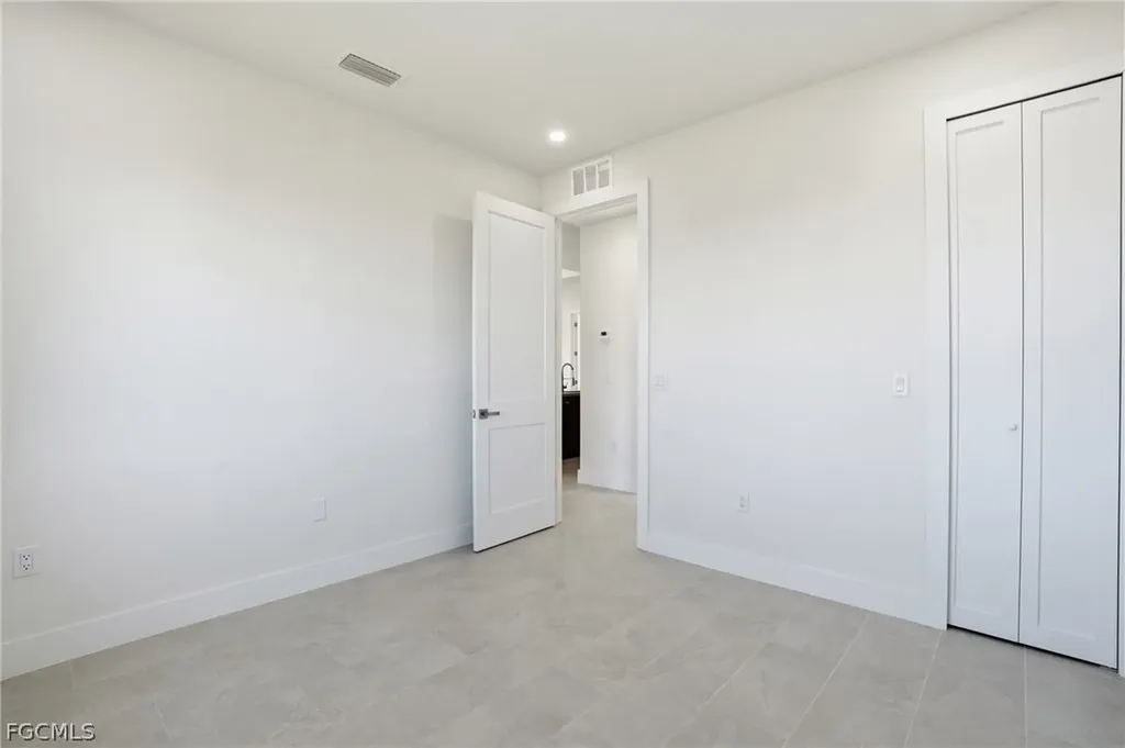 509 NE 25th Street Cape Coral FL 33909