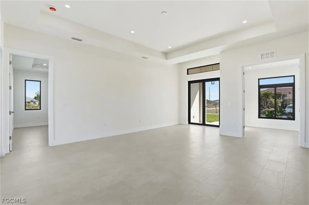 509 NE 25th Street Cape Coral FL 33909