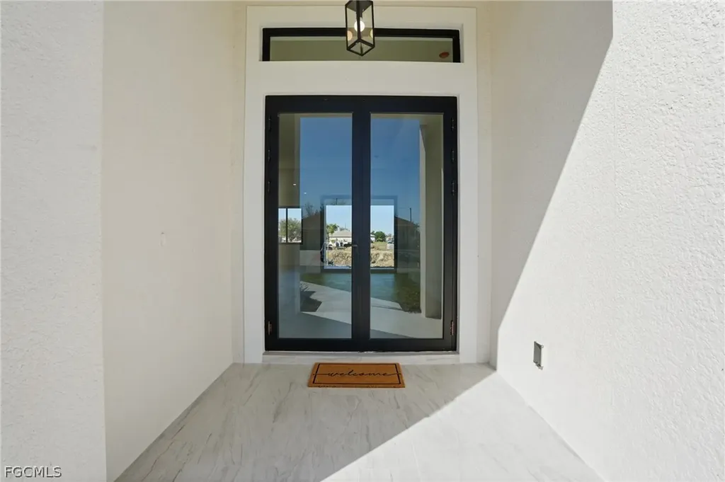 509 NE 25th Street Cape Coral FL 33909