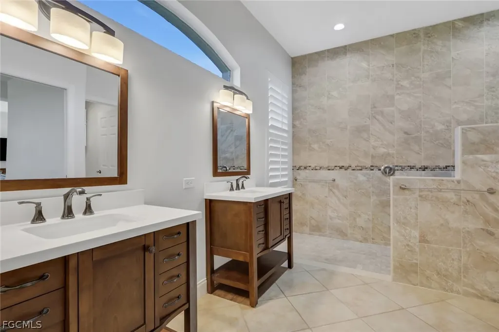 16420 Edgemont Drive Fort Myers FL 33908