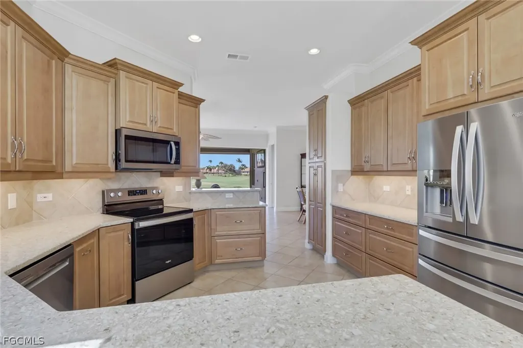 16420 Edgemont Drive Fort Myers FL 33908