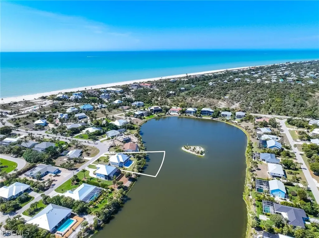 425 Lake Murex Circle Sanibel FL 33957