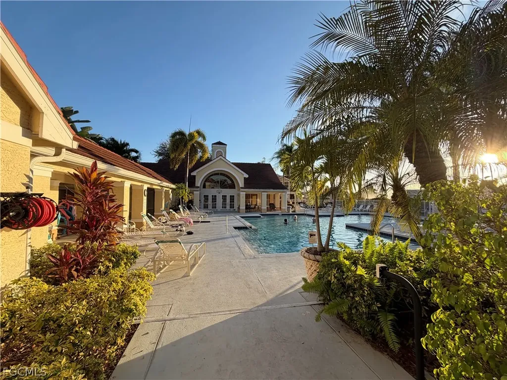 12561 Equestrian Circle Fort Myers FL 33907