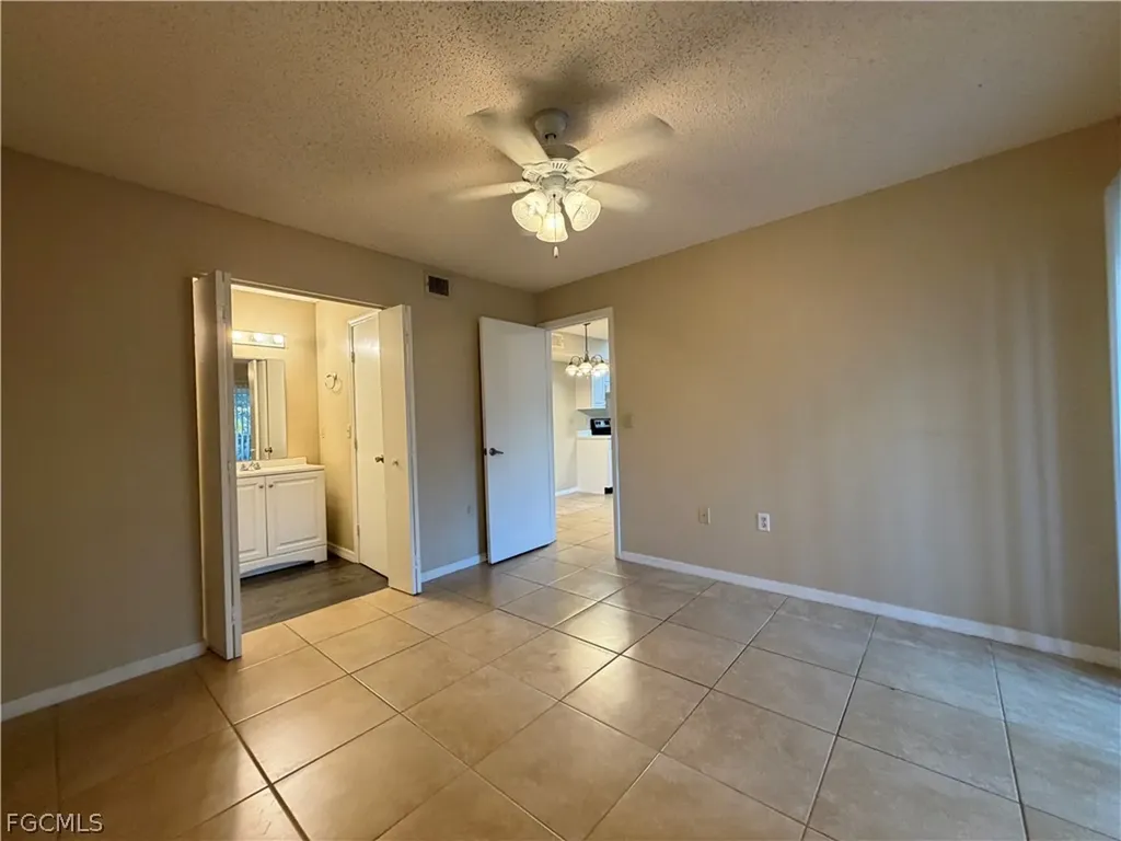 12561 Equestrian Circle Fort Myers FL 33907
