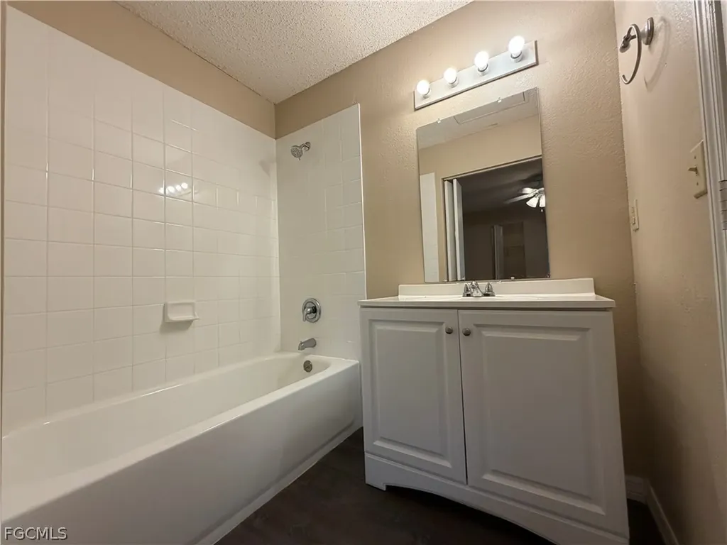 12561 Equestrian Circle Fort Myers FL 33907
