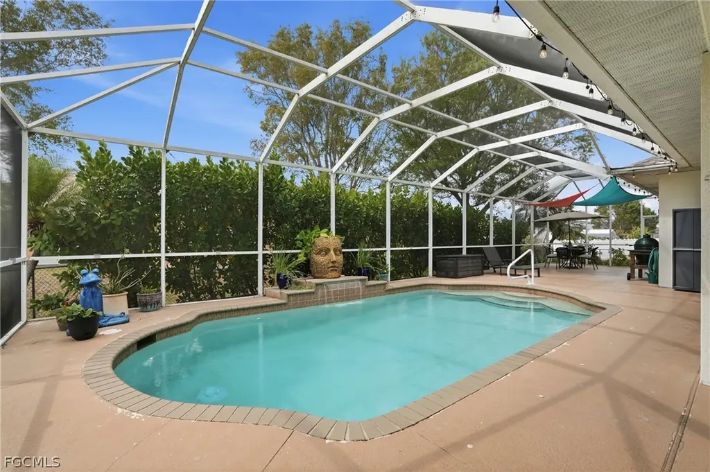 218 NW 22nd Avenue Cape Coral FL 33993