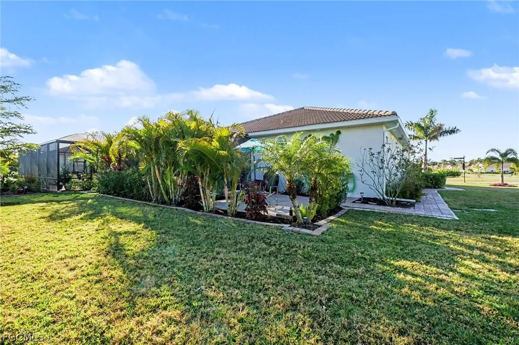 3979 Crosswater Drive North Fort Myers FL 33917